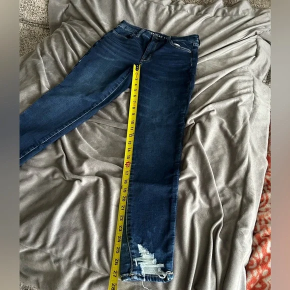 American Eagle Outfitters Dark Blue Women's Skinny Jeans - Picture 8 of 9